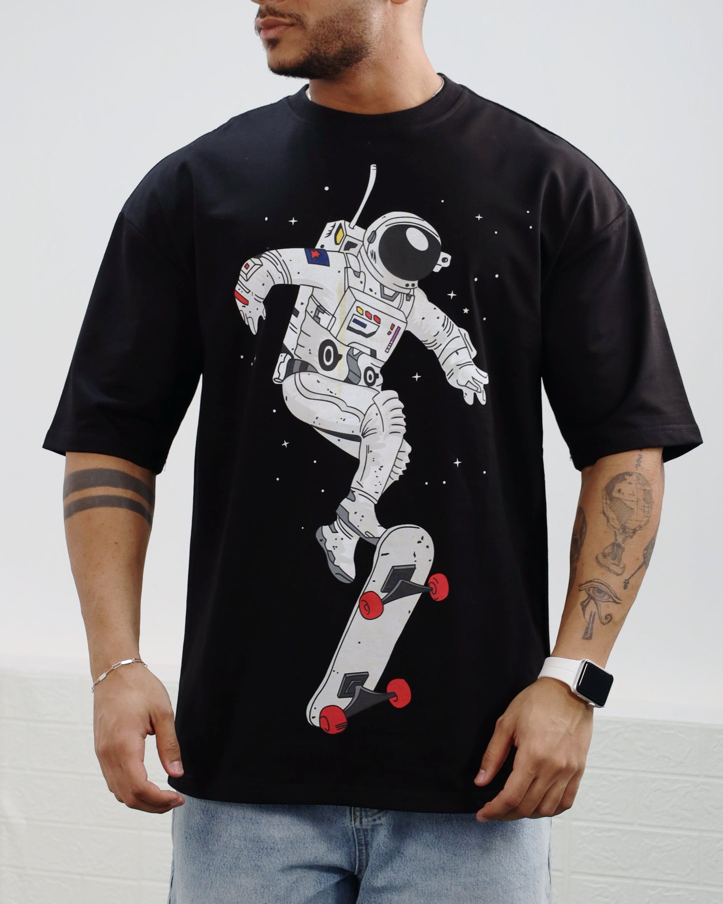 Astronaut T-shirt Black