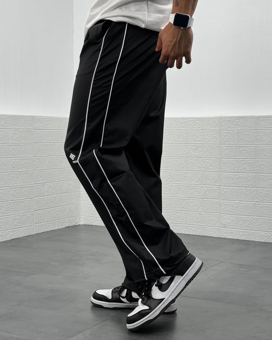 men's parachute pants (black)