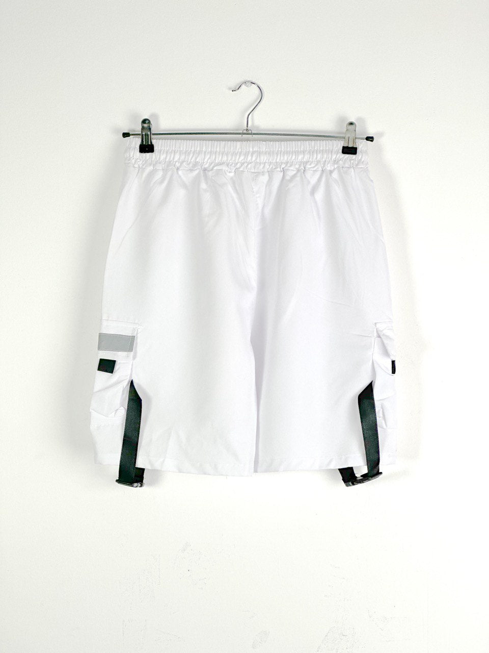 Lightweight white Short (S004)