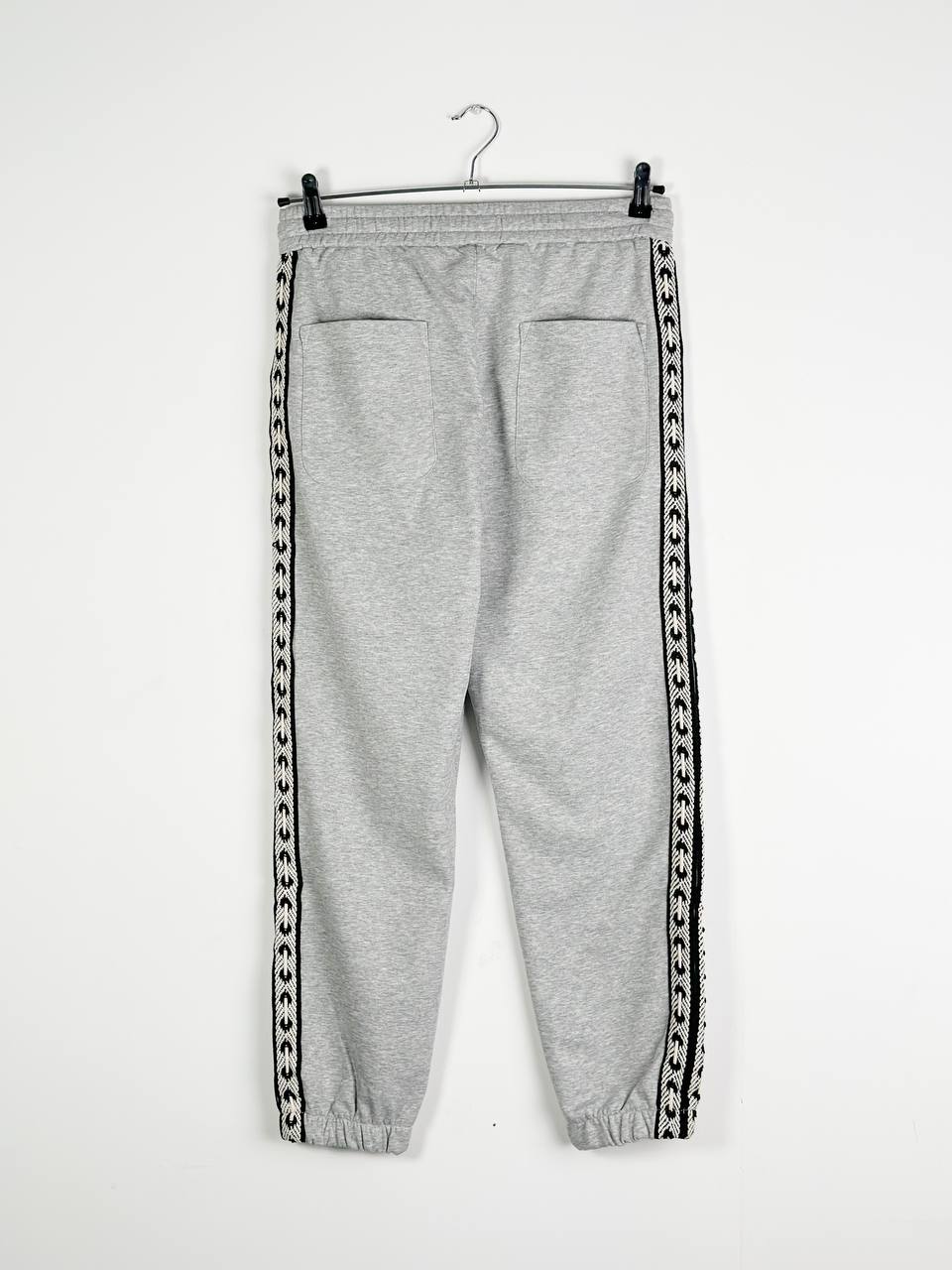 Grey sweatpants side stripe (P010)